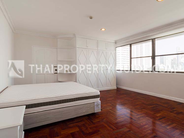 Apartment in Sukhumvit 